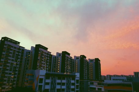 Developers offer advisers $90,000 to flog high-rise apartments